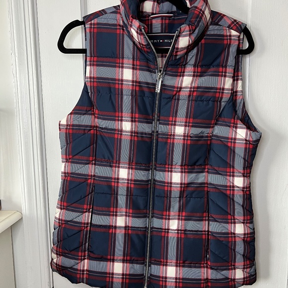 Tommy Hilfiger Designer Plaid Puffer Vest - Small - Picture 1 of 3